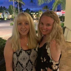 Meet your Posher, Kelly